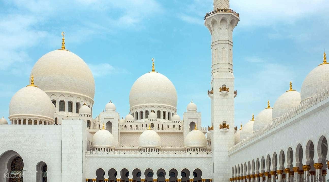 Abu Dhabi Sheikh Zayed Mosque Half Day Tour from Dubai2