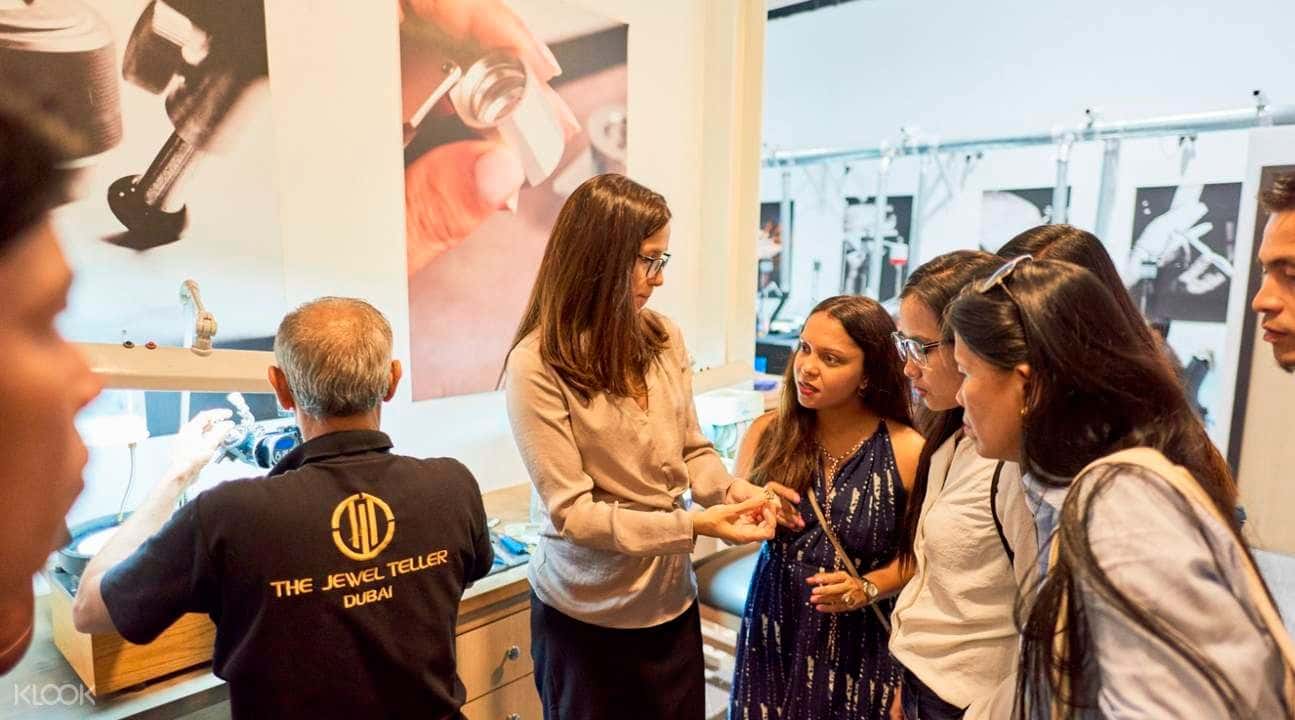 Dubai Art, Jewels, and Chocolate Half Day Walking Tour4