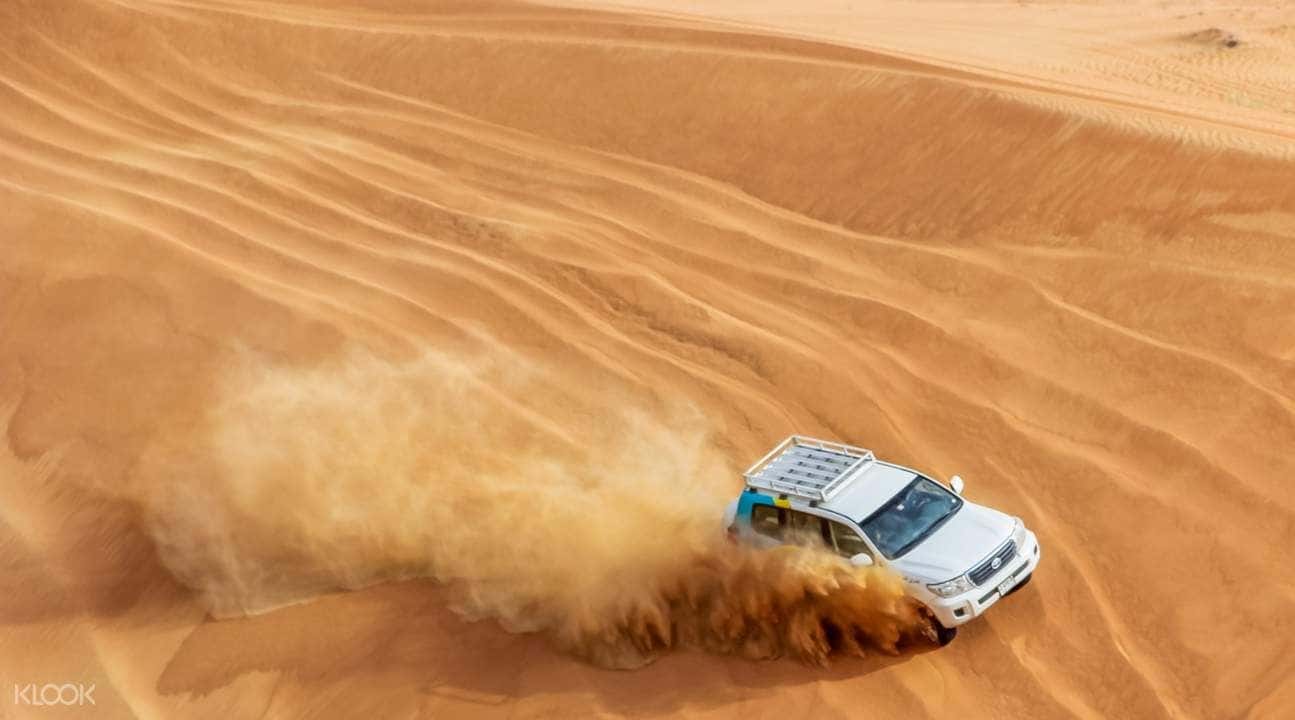 Dubai Desert Safari Experience with Buffet Dinner1