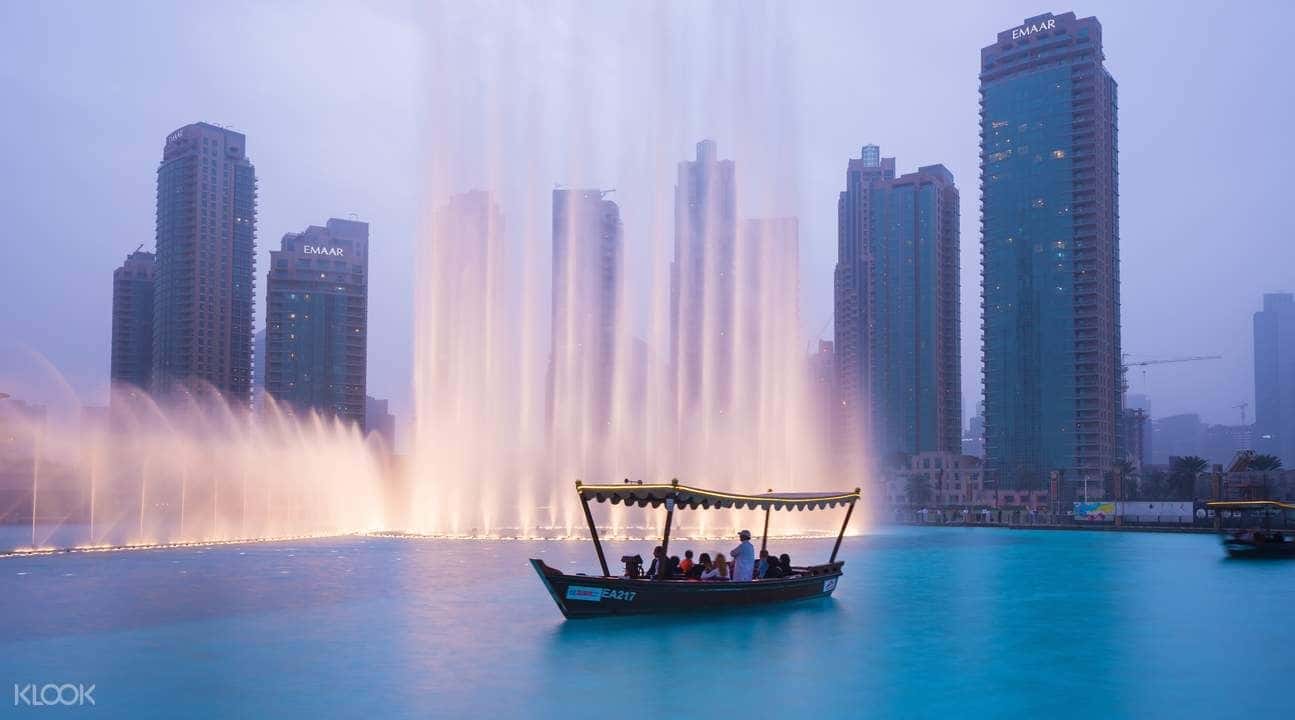 Dubai Fountain Lake Ride1