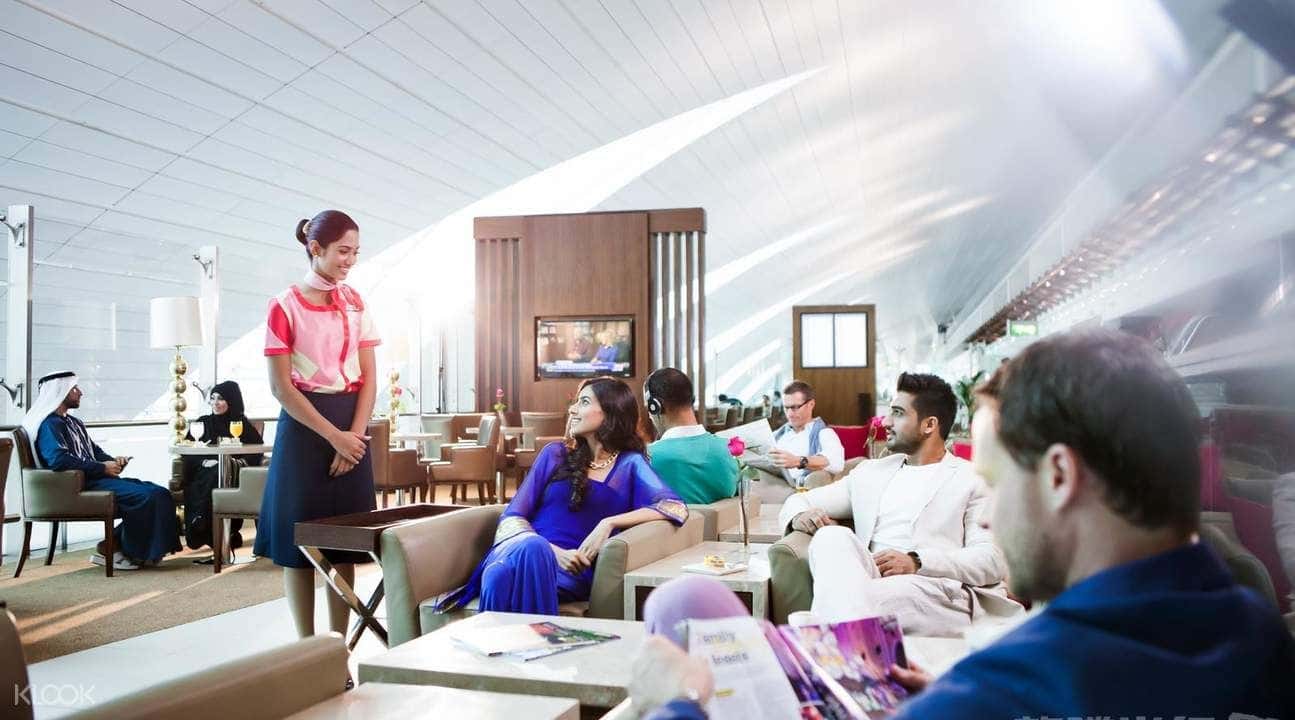 Dubai International Airport (DXB) Lounge Service2