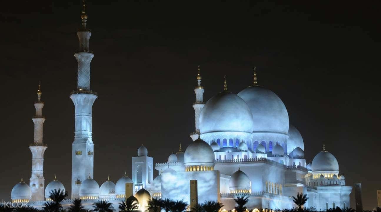 Sheikh Zayed Grand Mosque + Louvre + Abu Dhabi City Tour from Sharjah1