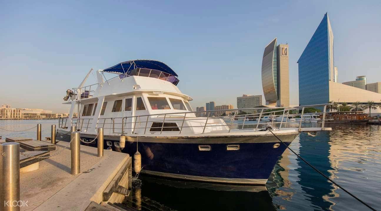 Yacht Ride at Dubai Creek with Shared Transfers1
