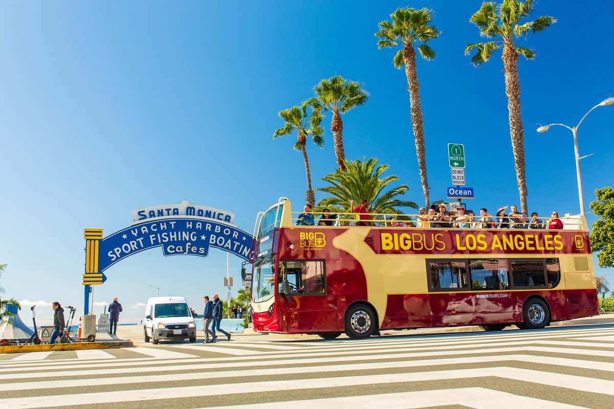 Go City: Los Angeles Explorer Pass1