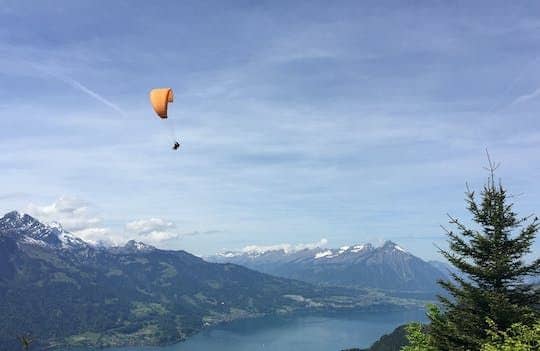Paragliding tandem flight in the Stubai Valley