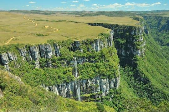 Itaimbezinho Canyon full-day tour