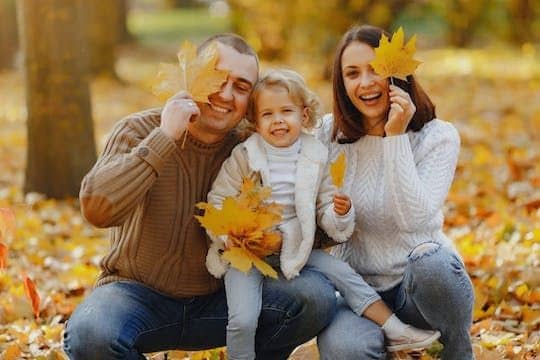 Family walking tour in Imatra