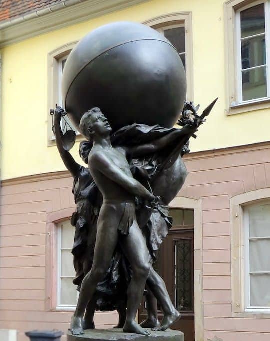 Art and culture walking tour in Colmar with a Local