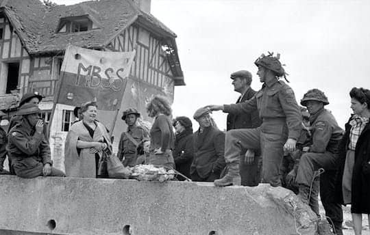 Canada D-Day beaches private guided tour from Le Havre