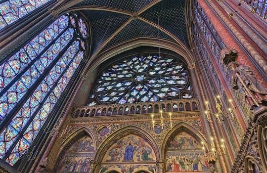 Combo tickets for Eiffel Tower, Sainte Chapelle and Seine river cruise