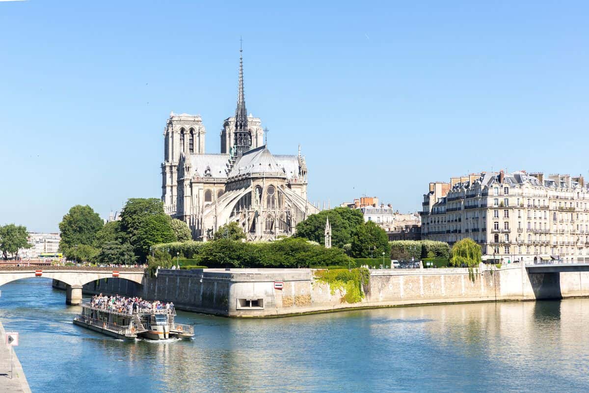 Go City: Paris All-Inclusive Pass1