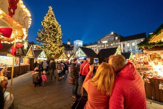Magic Christmas tour in Nantes