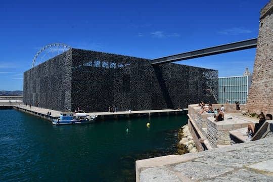 Marseille city exploration game and tour