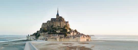 Mont Saint-Michel private guided tour from Cherbourg