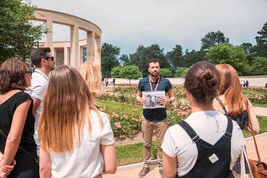 Small group guided tour of Key D-Day Sites and self-guided visit of the Memorial de Caen museum