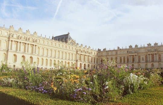 Versailles Palace and Gardens tickets with audio tour on mobile app