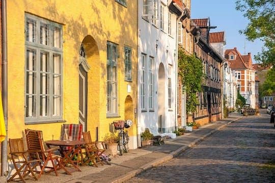 Townhouses and corridors private tour in Lübeck