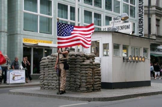 World War II and Cold War private tour through Berlin