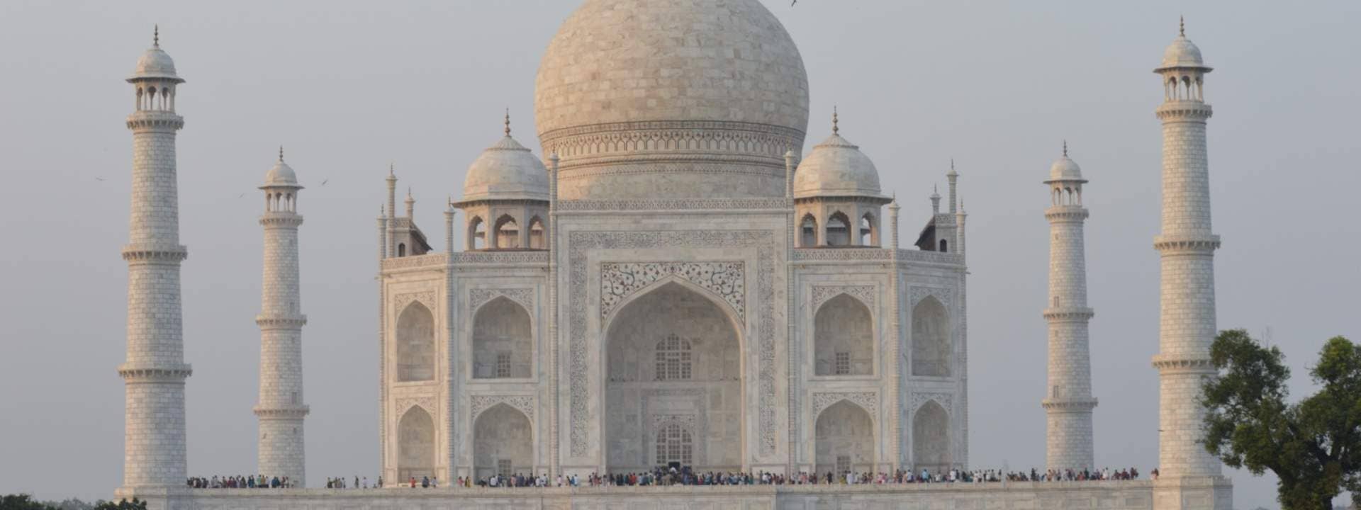 Agra, Mathura, and Vrindavan Day Tour from Delhi via Luxury Bus
