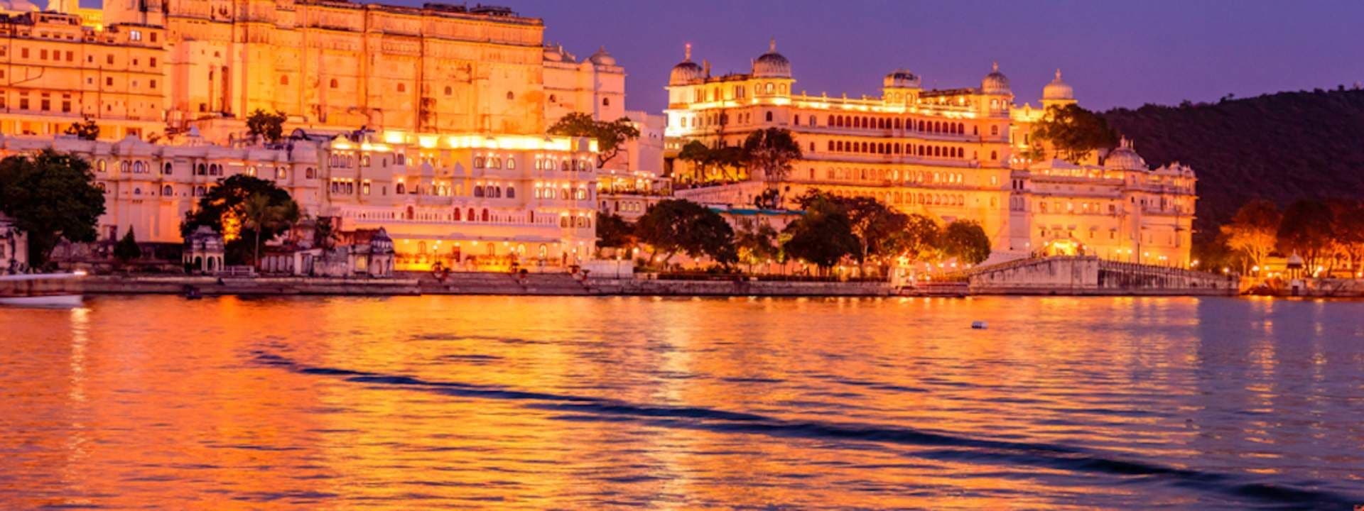 City Palace Museum Sound and Light Show in Udaipur