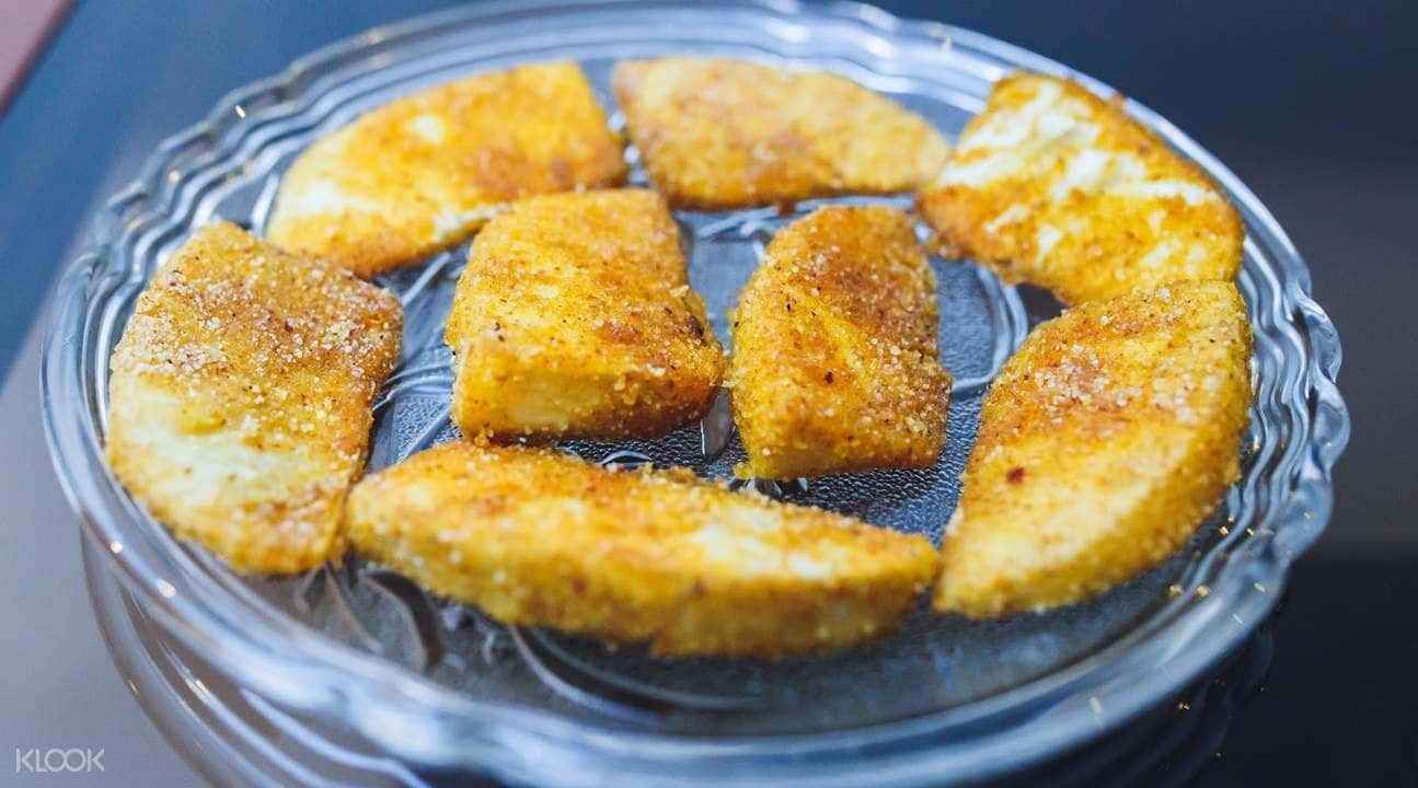 Cook And Dine With A Local Homechef2