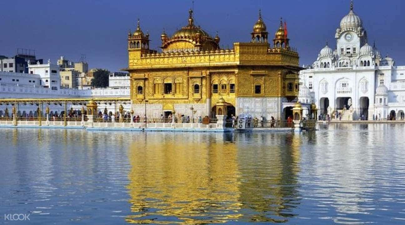 Golden Temple and Jallianwala Bagh Morning Tour2