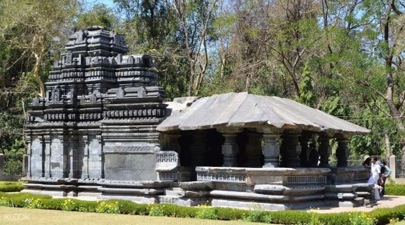 Harvaleem Waterfall Tour in Goa3
