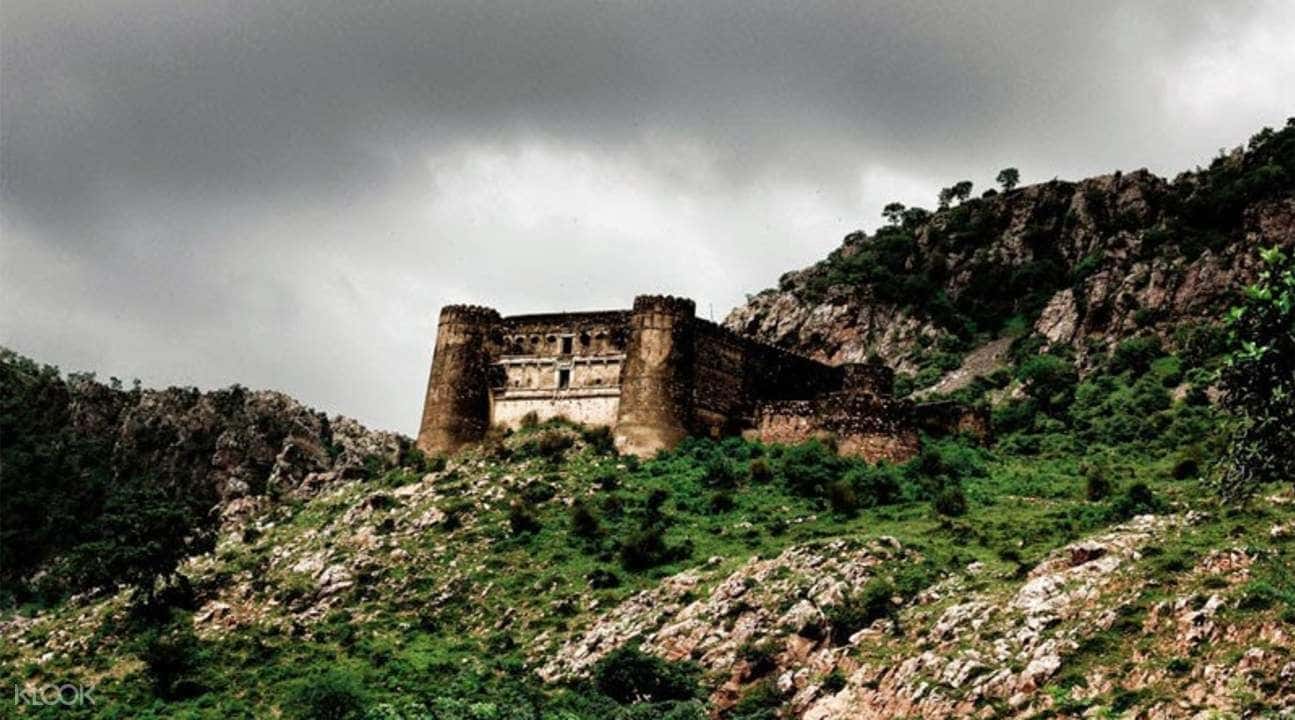 Haunted Bhangarh Fort Day Trip in Jaipur2
