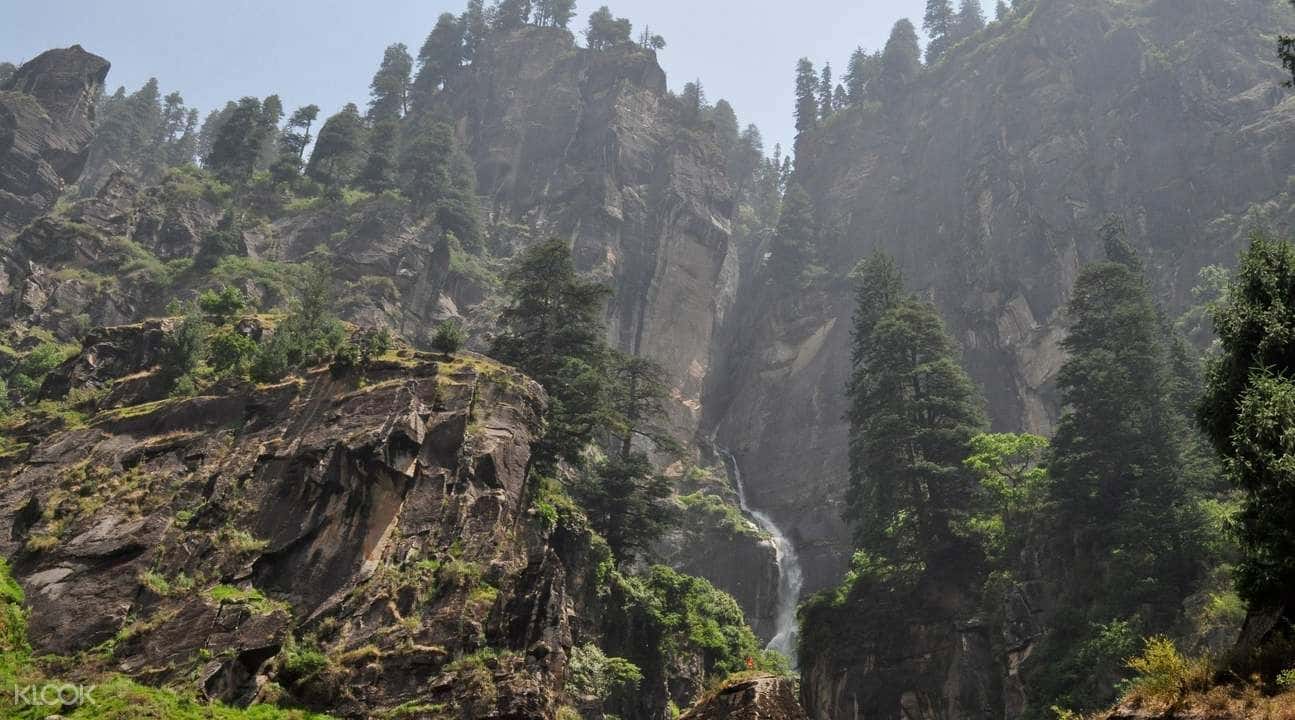Jogini Waterfall Trek from Manali3
