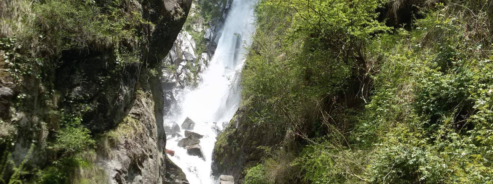Jogini Waterfall Trek from Manali