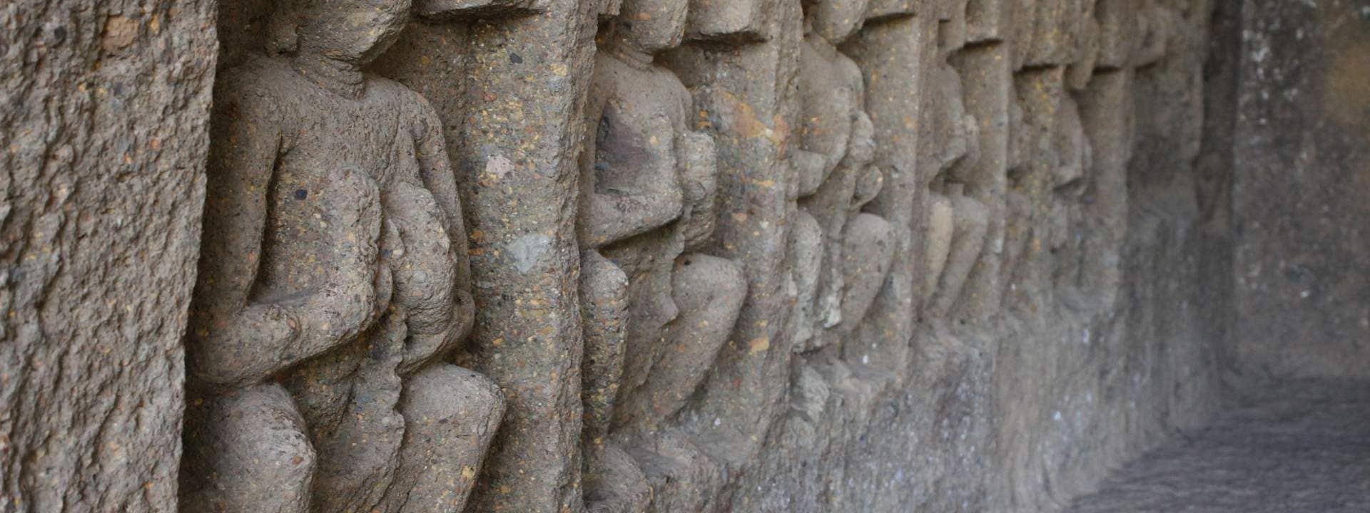 Kanheri Caves Half Day Tour from Mumbai