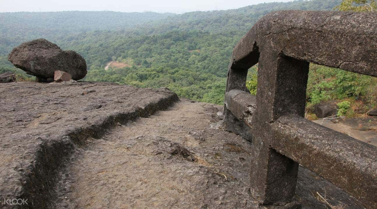 Kanheri Caves Half Day Tour from Mumbai1