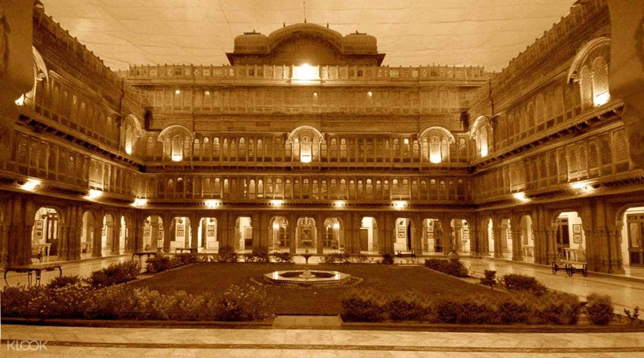 Laxmi Vilas Palace Tour in Vadodara from Ahmedabad2