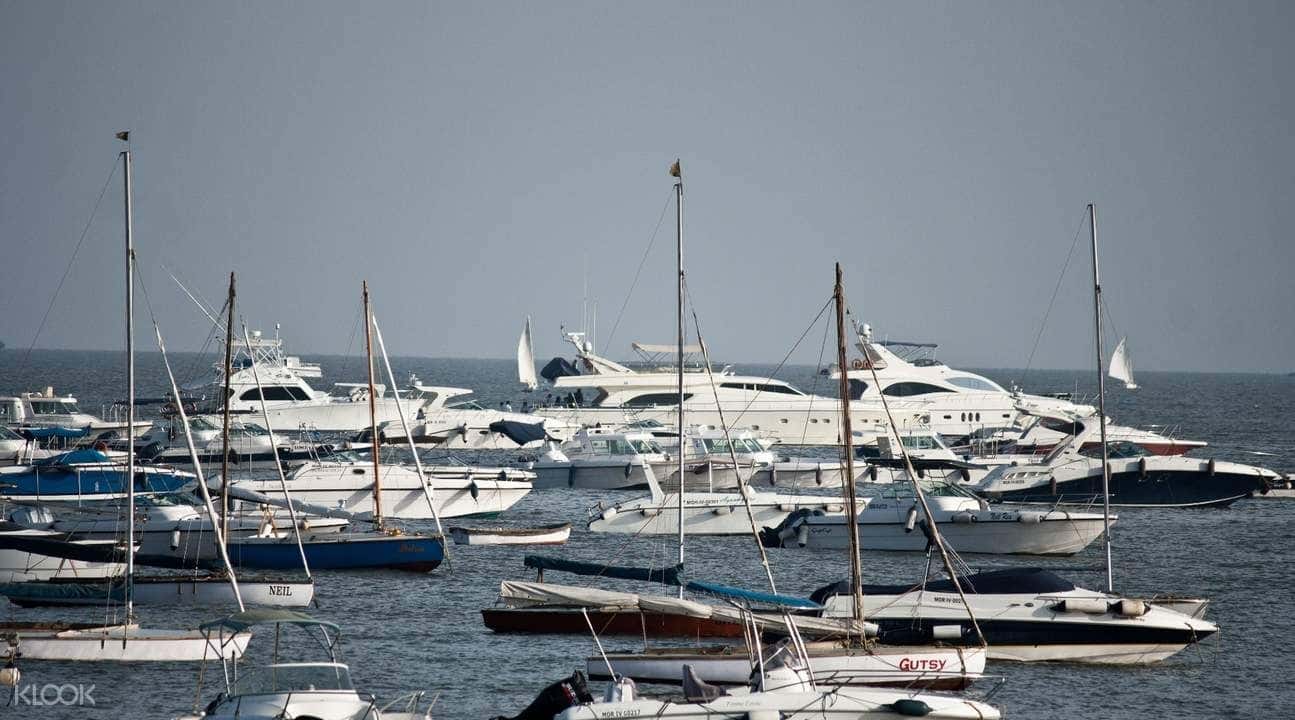Luxury Yacht Charter Experience3