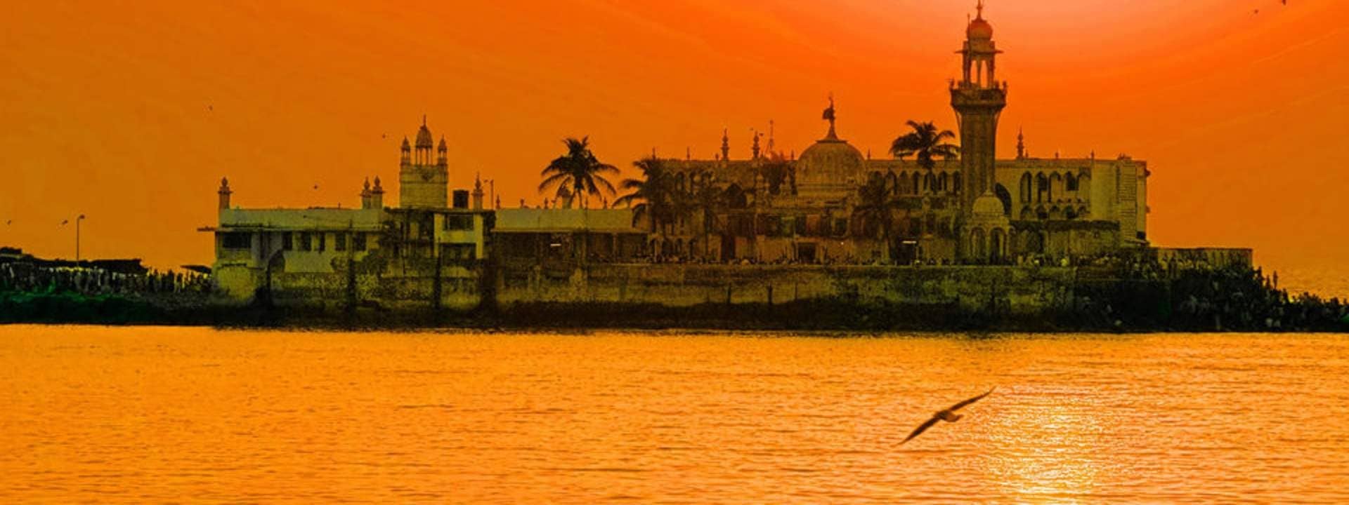 Mumbai Early Morning Motorbike Tour