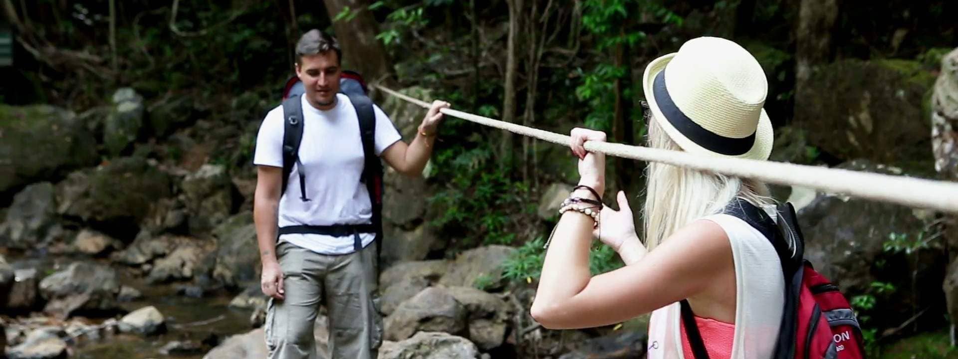 Munnar Mountain Crossing Experience