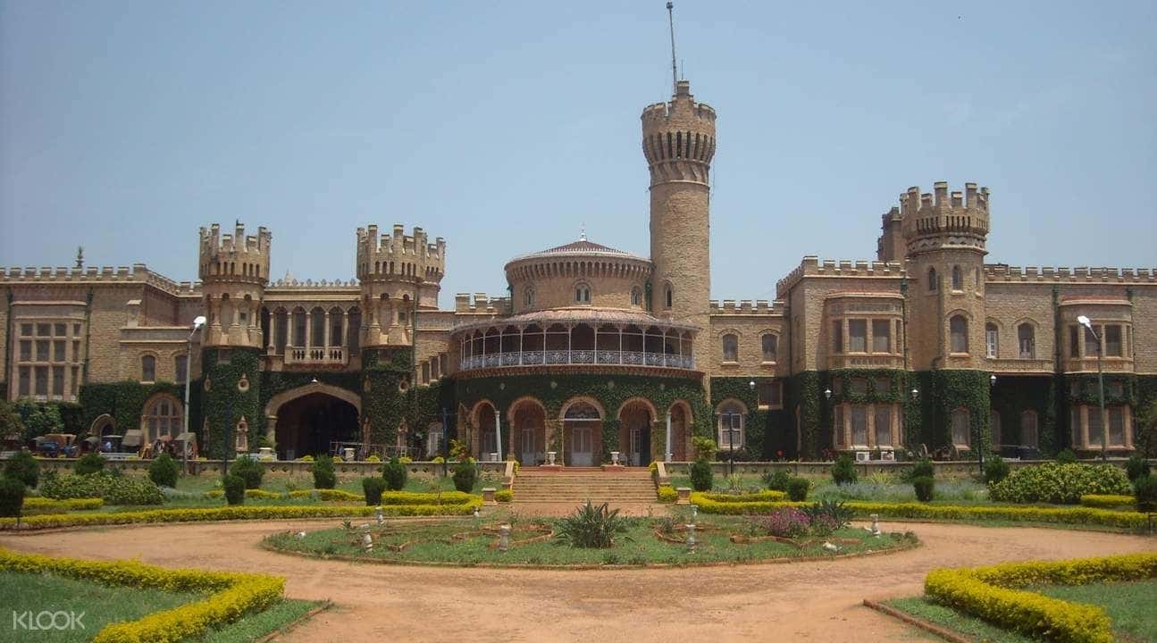 Private Kempegowda International Airport Transfers (BLR) for Bangalore2