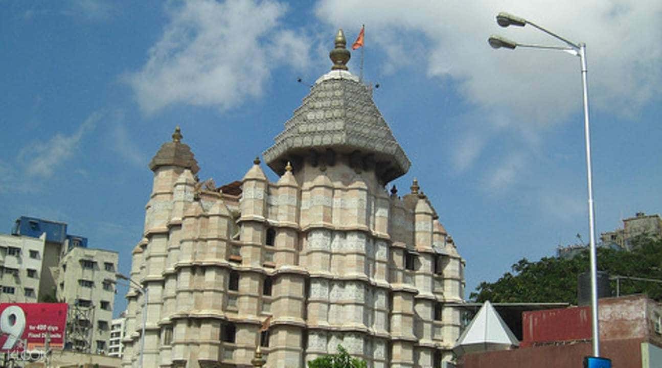 Spiritual Temple Tour Of Mumbai4
