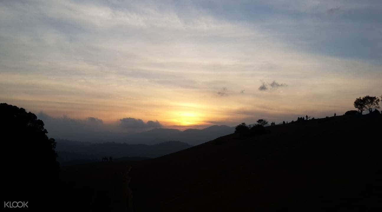 Sunset and Date Night Dinner in Coorg1