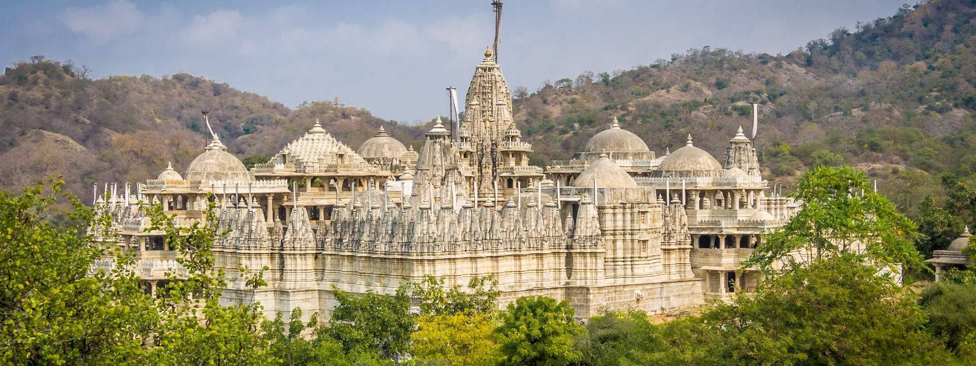 Udaipir Ranakpur Jain Temple Day Tour