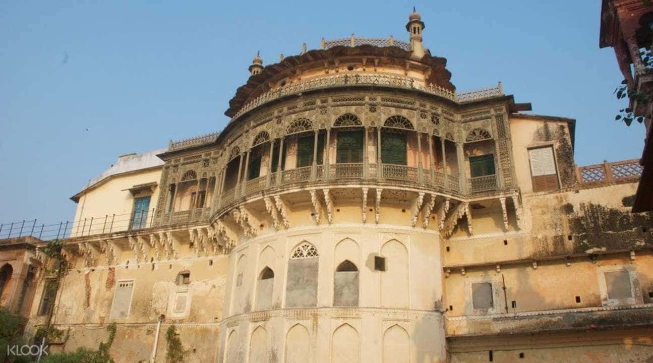 Varanasi Private Car Charter2