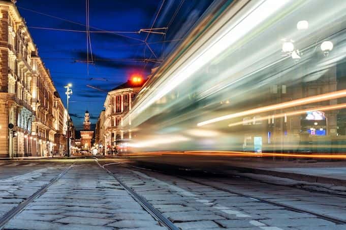 Bus transfer between Malpensa airport and Milan city center2