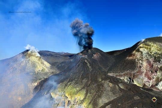 Excursion to the top of Mount Etna for experienced hikers
