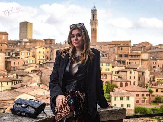 Siena private walking tour with personal photographer from Pisa