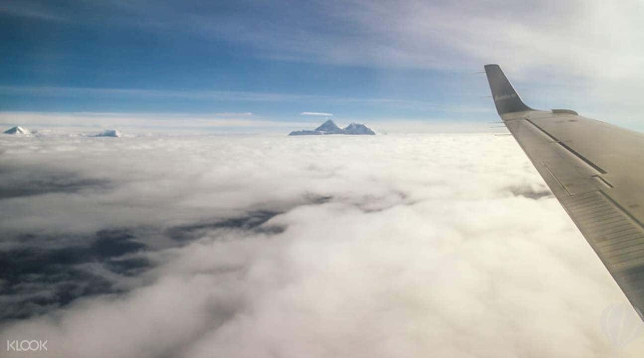Everest Mountain Flight4