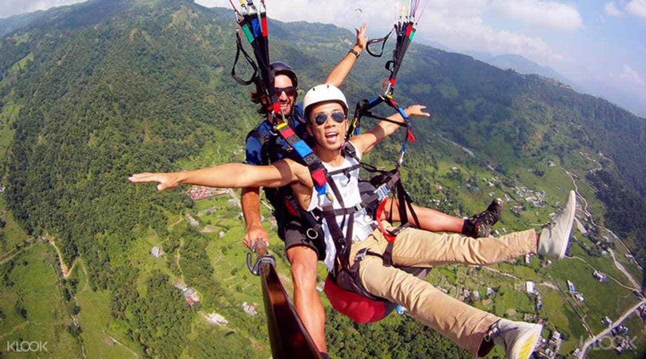 Paragliding Pokhara1