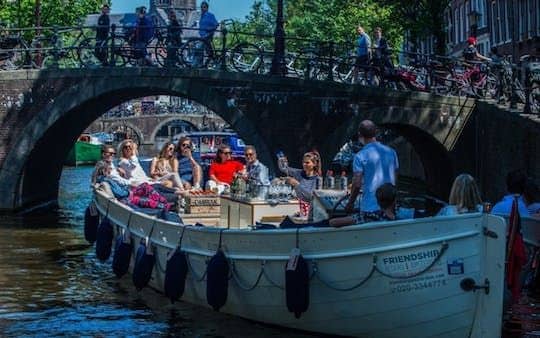 Amsterdam nightlife tickets and Friendship canal cruise
