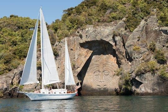 Lake Taupō voyager experience