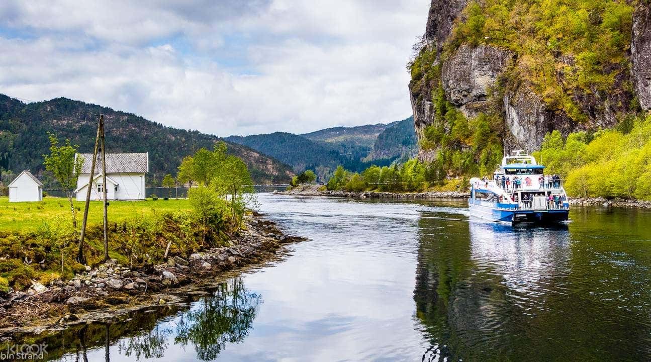 Mostraumen Fjord Cruise from Bergen1