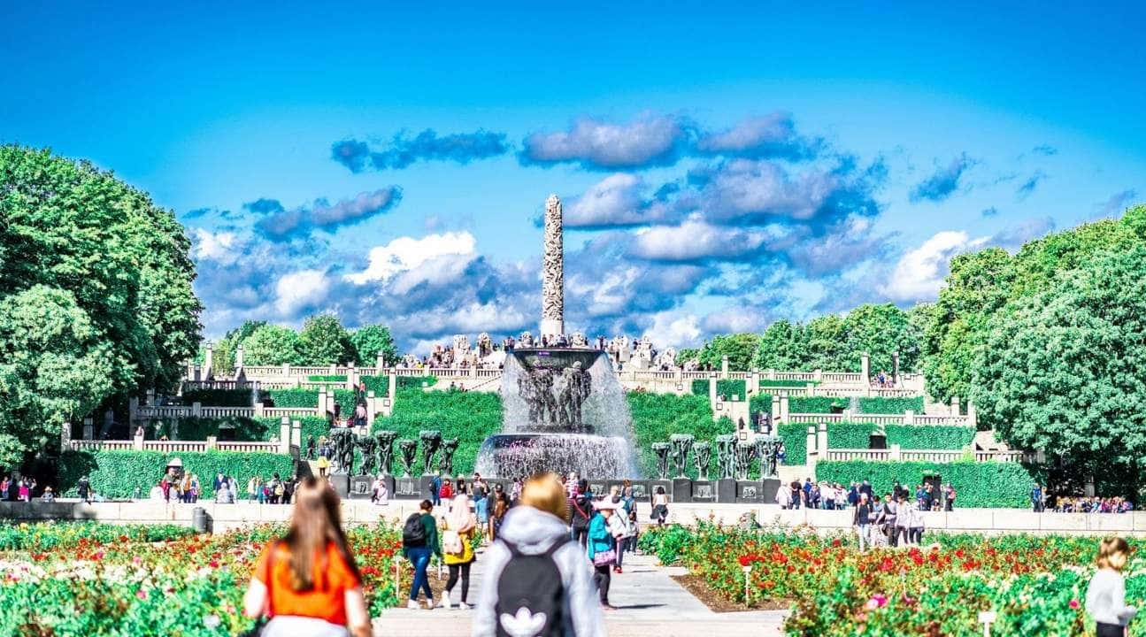 Oslo City and Vigeland Private Walking Tour1